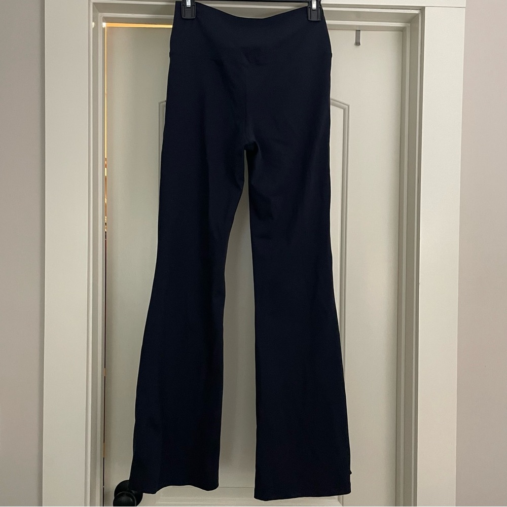 Navy Flared Yogas